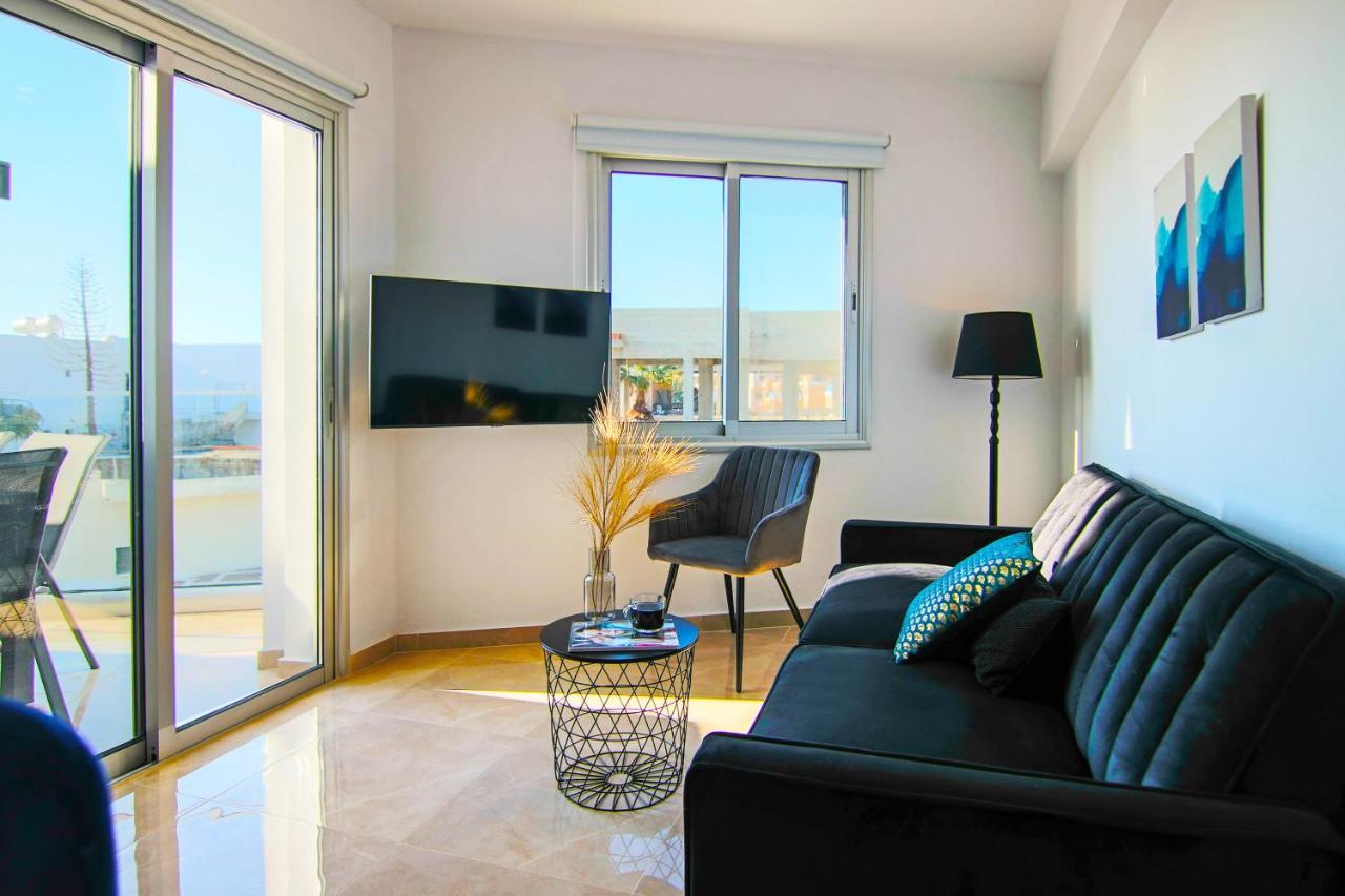Phaedrus Living Seaside Residence Lighthouse 70 Paphos Exteriér fotografie